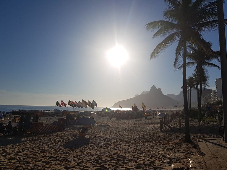 NOVO Apto em IPANEMA a 300m da PRAIA