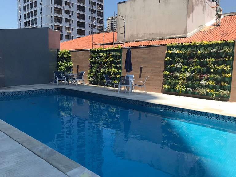 Apto de Frente p/ Mar - 50m da Praia da BARRA da TIJUCA