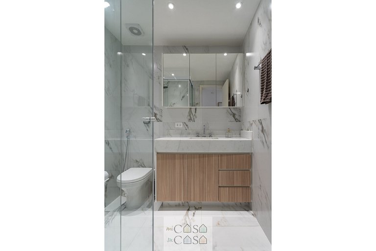 NOVO 3 QUARTOS em IPANEMA RECÉM REFORMADO