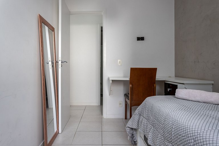 3 Quartos em CONDOMÍNIO c/ PISCINA, Estacionamento e SEGURAN
