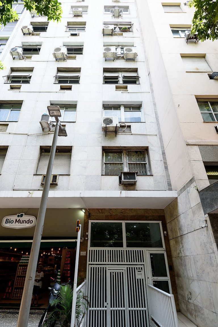 Lançamento 3 Quartos Ipanema a 400m Praia