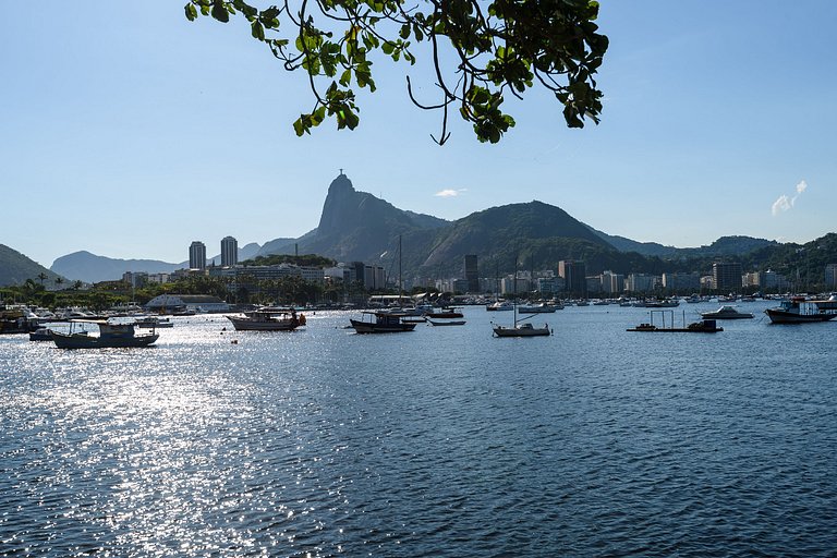 Varanda com Vista pro Cristo - 2 Quartos na Urca
