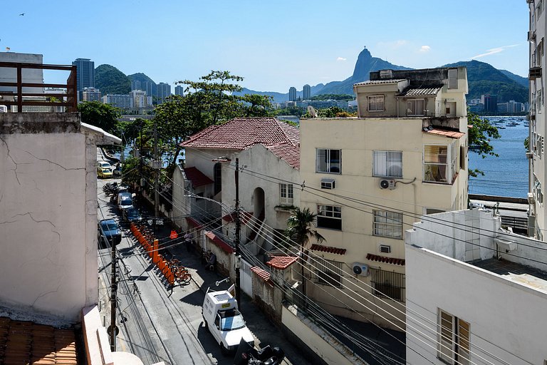 Varanda com Vista pro Cristo - 2 Quartos na Urca