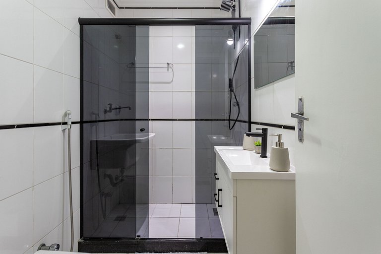 Studio Novo a 50m Praia de Copacabana