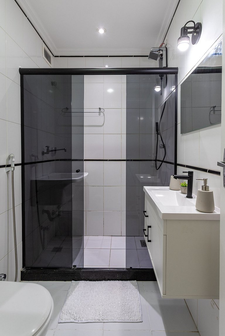 Studio Novo a 50m Praia de Copacabana