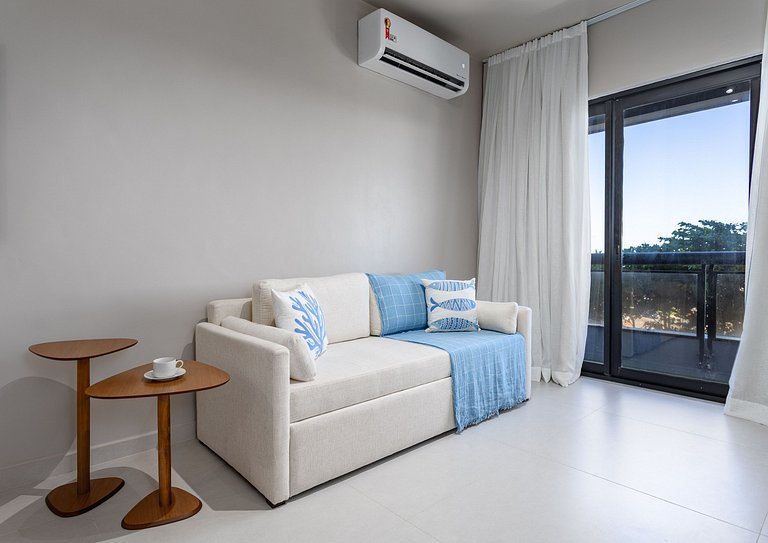Novo Vista Mar com Varanda - Mobiliado e Decorado