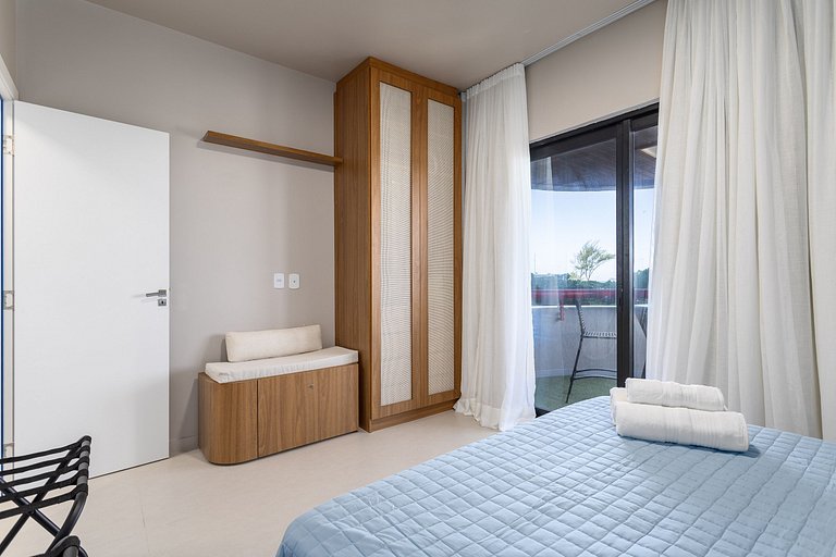 Novo Vista Mar com Varanda - Mobiliado e Decorado