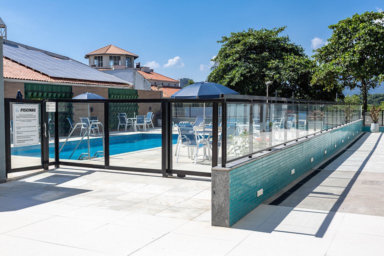 Novo Vista Mar com Varanda - Mobiliado e Decorado