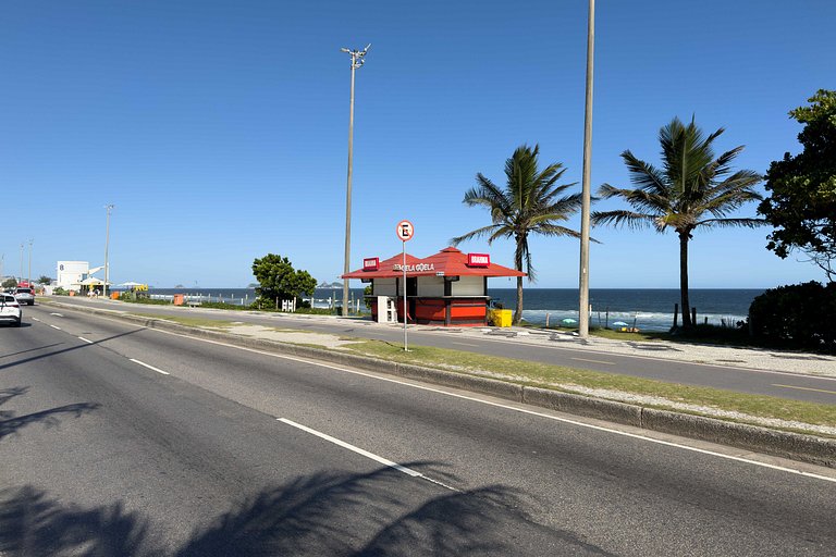 Novo Vista Mar com Varanda - Mobiliado e Decorado